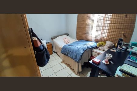 Quarto 2 de casa à venda com 4 quartos, 253m² em Jardim D’abril, Osasco