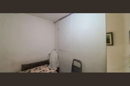 Casa à venda com 253m², 4 quartos e 5 vagas Casa à venda com 253m², 4 quartos e 5 vagasQuarto 1