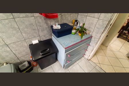 Casa à venda com 253m², 4 quartos e 5 vagas Casa à venda com 253m², 4 quartos e 5 vagasBanheiro