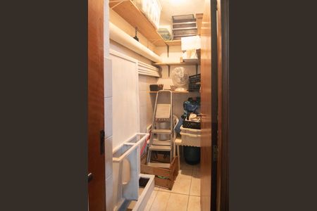 Casa de condomínio para alugar com 124m², 3 quartos e 2 vagasDespensa