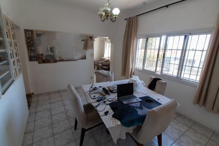 Casa à venda com 139m², 3 quartos e 3 vagasSALA DE JANTAR