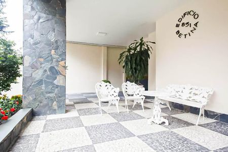 Apartamento à venda com 75m², 2 quartos e sem vagaÁrea comum