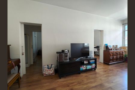 Apartamento à venda com 90m², 3 quartos e sem vagaSala