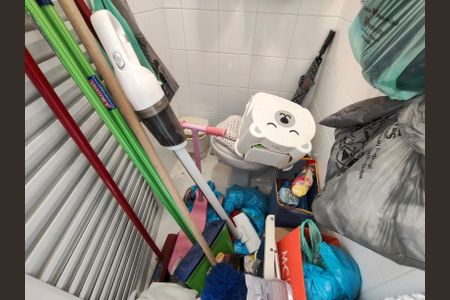 Apartamento à venda com 90m², 3 quartos e sem vagaBanheiro de serviço