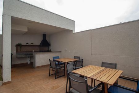 Apartamento para alugar com 42m², 2 quartos e 1 vaga Apartamento para alugar com 42m², 2 quartos e 1 vagaÁrea comum - Churrasqueira