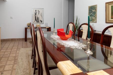 Casa à venda com 125m², 2 quartos e sem vaga Casa à venda com 125m², 2 quartos e sem vagaCopa