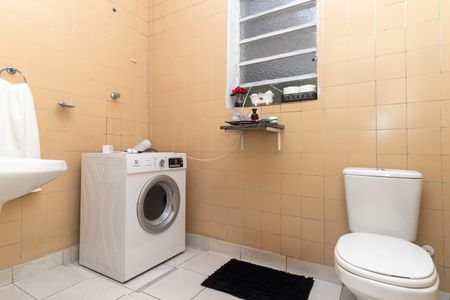 Casa à venda com 125m², 2 quartos e sem vaga Casa à venda com 125m², 2 quartos e sem vagaBanheiro 2