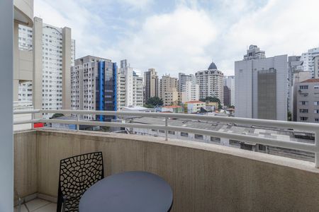 Apartamento para alugar com 70m², 1 quarto e 1 vaga Apartamento para alugar com 70m², 1 quarto e 1 vagaVaranda