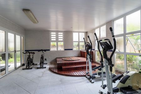 Apartamento para alugar com 70m², 1 quarto e 1 vaga Apartamento para alugar com 70m², 1 quarto e 1 vagaÁrea comum - Academia