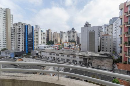 Apartamento para alugar com 70m², 1 quarto e 1 vaga Apartamento para alugar com 70m², 1 quarto e 1 vagaVaranda