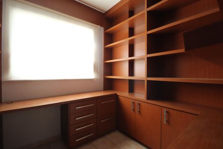 Apartamento para alugar com 140m², 3 quartos e 3 vagasEscritório