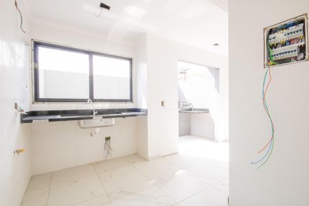 Casa de condomínio à venda com 67m², 2 quartos e 2 vagasCozinha