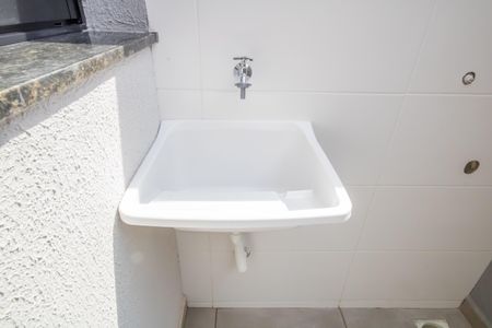 Casa de condomínio à venda com 67m², 2 quartos e 2 vagasÁrea de Serviço