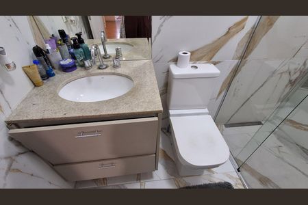 Apartamento à venda com 106m², 3 quartos e 2 vagasBanheiro Social