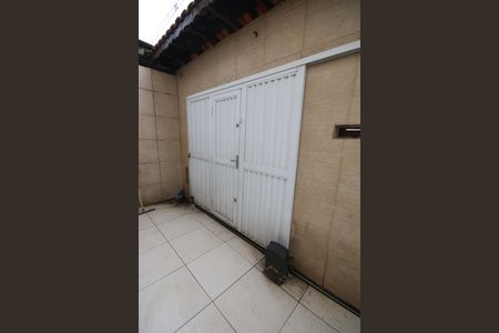 Casa para alugar com 297m², 4 quartos e 2 vagasGaragem