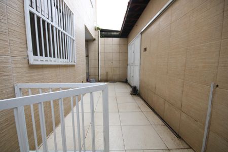 Casa para alugar com 297m², 4 quartos e 2 vagasQuintal