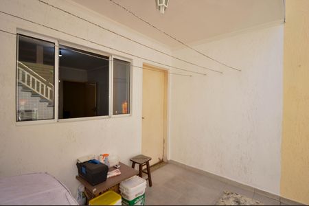 Casa à venda com 128m², 3 quartos e 2 vagasÁrea de Serviço