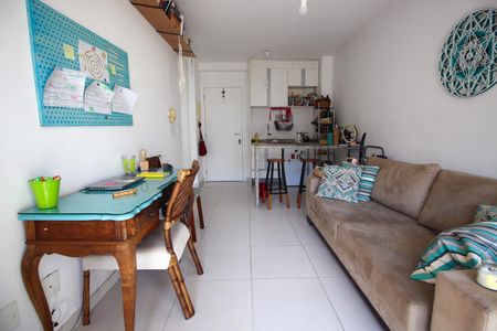 Apartamento para alugar com 40m², 1 quarto e 1 vagaSala/Cozinha