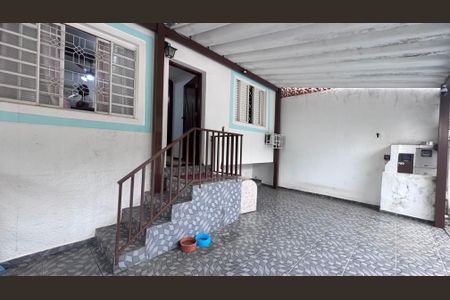 Casa à venda com 170m², 3 quartos e 2 vagasGaragem