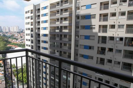 Apartamento para alugar com 39m², 2 quartos e 1 vagaVaranda