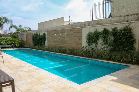 Apartamento para alugar com 39m², 2 quartos e 1 vagaÁrea comum - Piscina