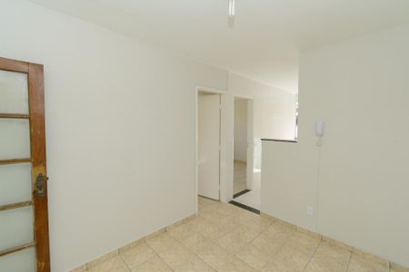 Sala de apartamento para alugar com 2 quartos, 42m² em Riacho das Pedras, Contagem