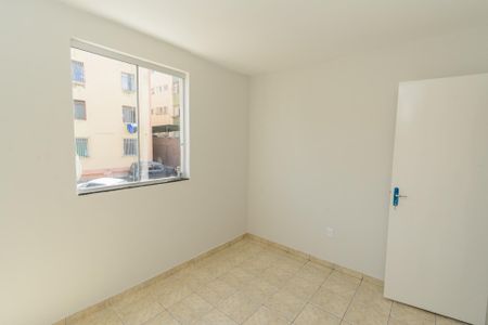 Quarto 1 de apartamento para alugar com 2 quartos, 42m² em Riacho das Pedras, Contagem