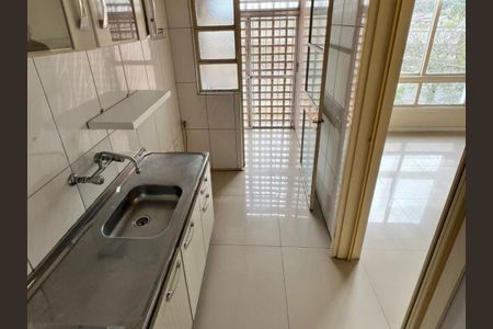 Cozinha  de apartamento à venda com 1 quarto, 42m² em Tristeza, Porto Alegre