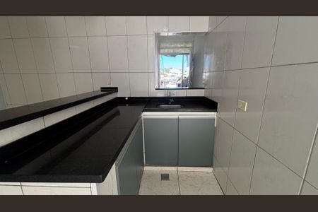 Casa para alugar com 120m², 2 quartos e 2 vagas Casa para alugar com 120m², 2 quartos e 2 vagasCozinha