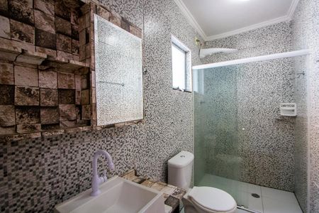 Banheiro Social de casa para alugar com 2 quartos, 120m² em Jardim do Estádio, Santo André