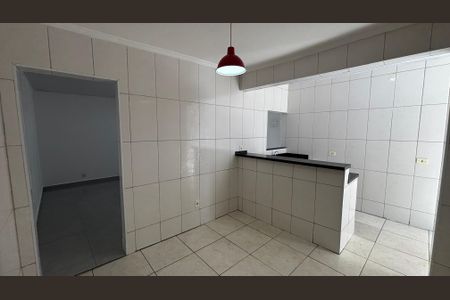 Casa para alugar com 120m², 2 quartos e 2 vagas Casa para alugar com 120m², 2 quartos e 2 vagasCozinha