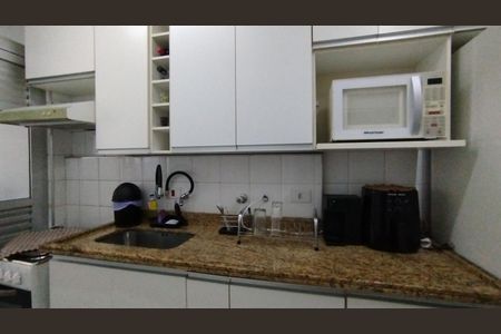 Apartamento à venda com 70m², 2 quartos e 1 vagaCozinha