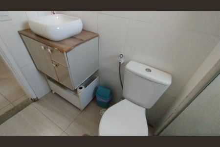 Apartamento à venda com 70m², 2 quartos e 1 vagaBanheiro 1