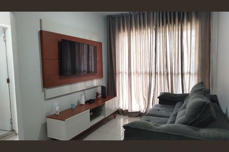 Apartamento à venda com 70m², 2 quartos e 1 vagaSala