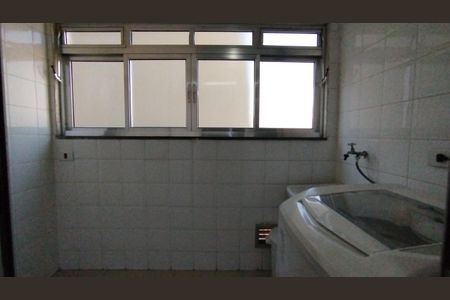 Apartamento à venda com 70m², 2 quartos e 1 vagaÁrea de Serviço