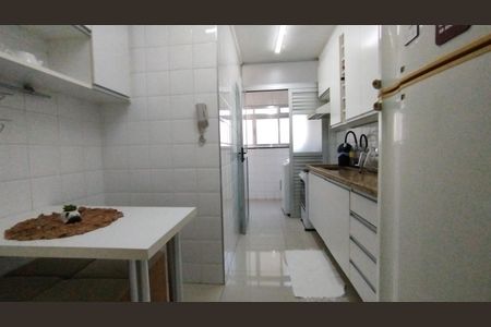 Apartamento à venda com 70m², 2 quartos e 1 vagaCozinha - copa
