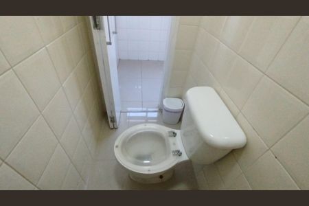 Apartamento à venda com 70m², 2 quartos e 1 vagaBanheiro de Serviço