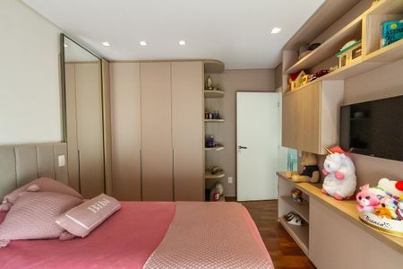 Casa de condomínio à venda com 600m², 6 quartos e 4 vagasSuíte 4