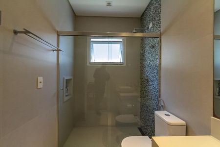 Casa de condomínio à venda com 600m², 6 quartos e 4 vagasBanheiro da Suíte 2