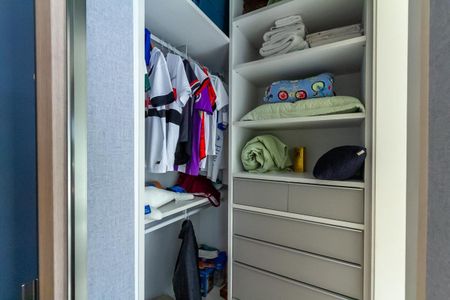 Casa de condomínio à venda com 600m², 6 quartos e 4 vagasCloset da Suíte 3