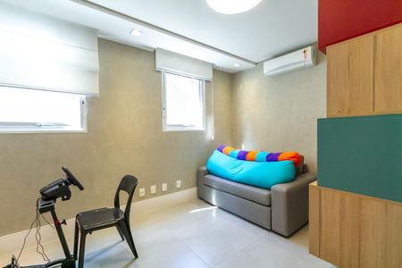 Casa de condomínio à venda com 600m², 6 quartos e 4 vagasSuíte 1