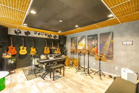 Casa de condomínio à venda com 600m², 6 quartos e 4 vagasEdícula