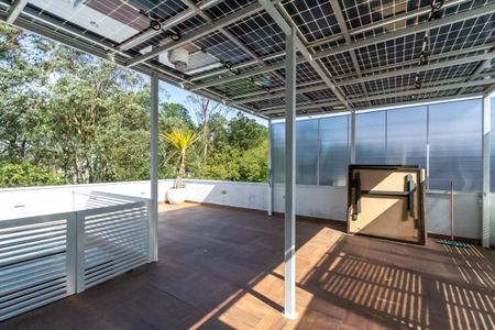 Casa de condomínio à venda com 600m², 6 quartos e 4 vagasTerraço