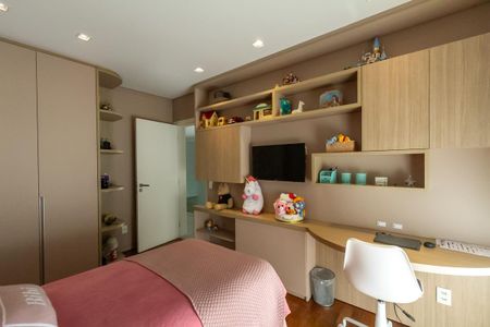 Casa de condomínio à venda com 600m², 6 quartos e 4 vagasSuíte 4