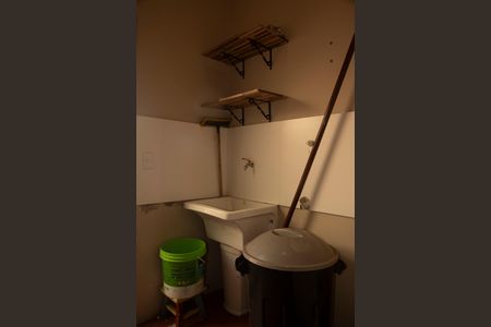 Casa à venda com 200m², 3 quartos e 3 vagasÁrea de Serviço