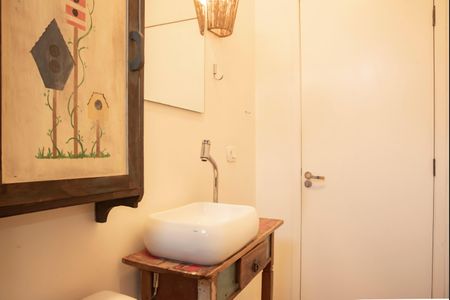 Casa à venda com 200m², 3 quartos e 3 vagasBanheiro da Suíte 3