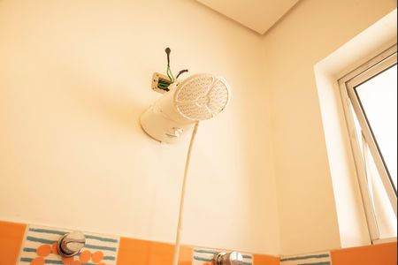 Casa à venda com 200m², 3 quartos e 3 vagasBanheiro da Suíte 2