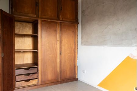 Casa à venda com 200m², 3 quartos e 3 vagasSuíte 2