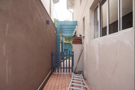 Casa à venda com 200m², 3 quartos e 3 vagasAcesso lateral
