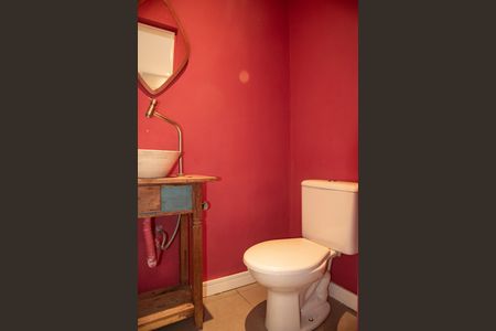 Casa à venda com 200m², 3 quartos e 3 vagasLavabo